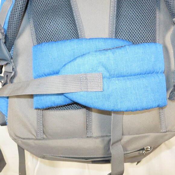 Hiking Backpack 40L Mountaintop Outdoor Adventure Traveling Blue w Rain Cover - Picture 3 of 12